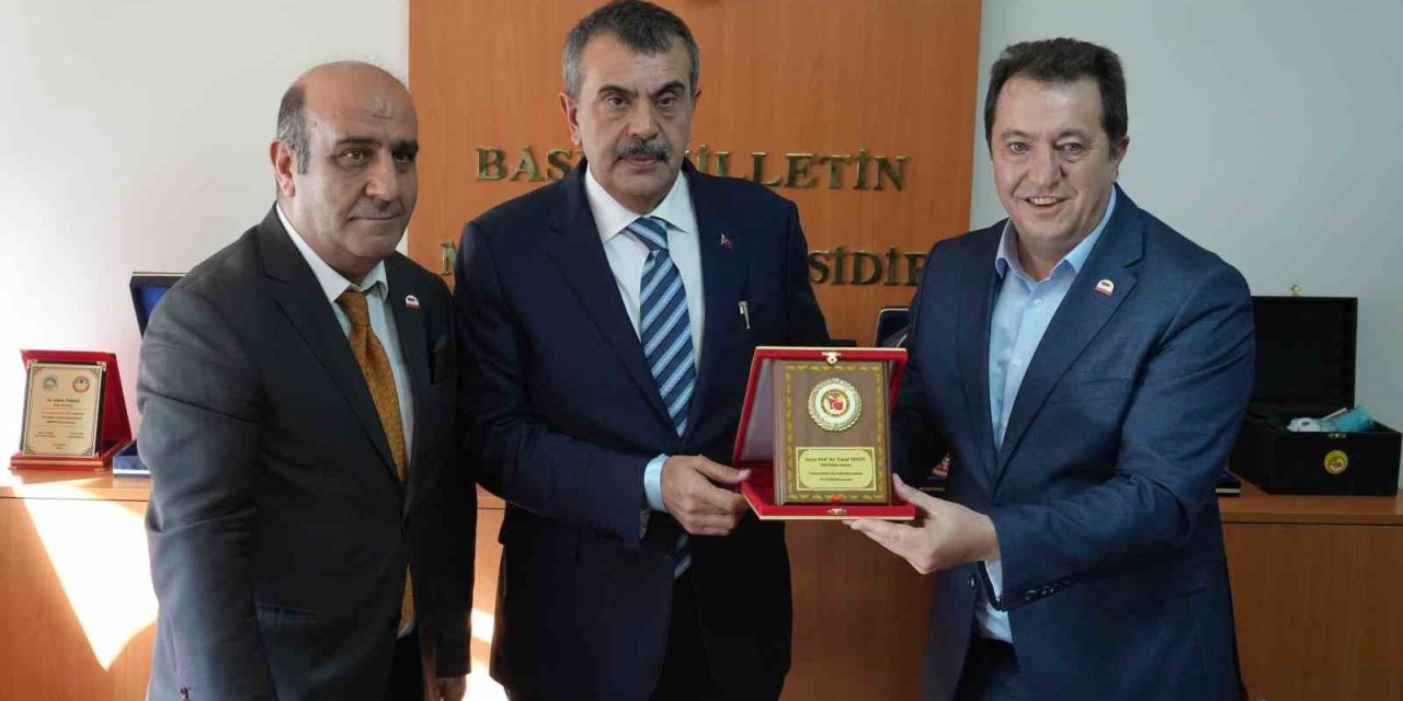 Bakan Tekin DAGC’de