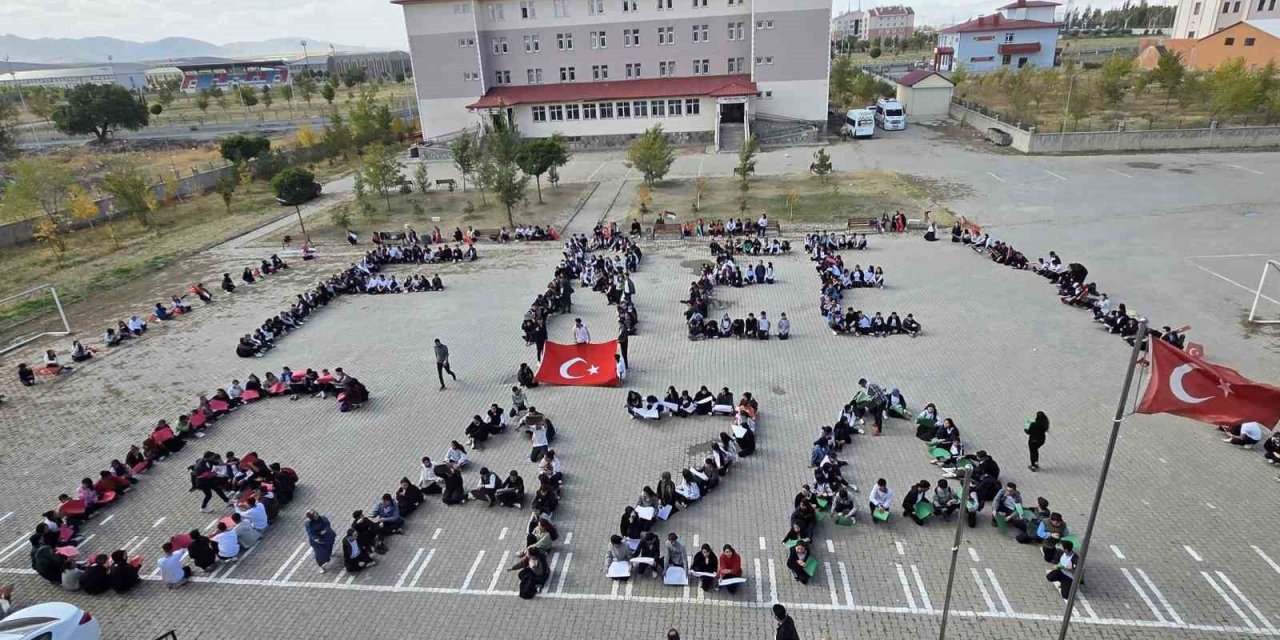 Ağrı’da tüm okullarda "Filistin ve Gazze" temalı etkinlikler düzenlendi