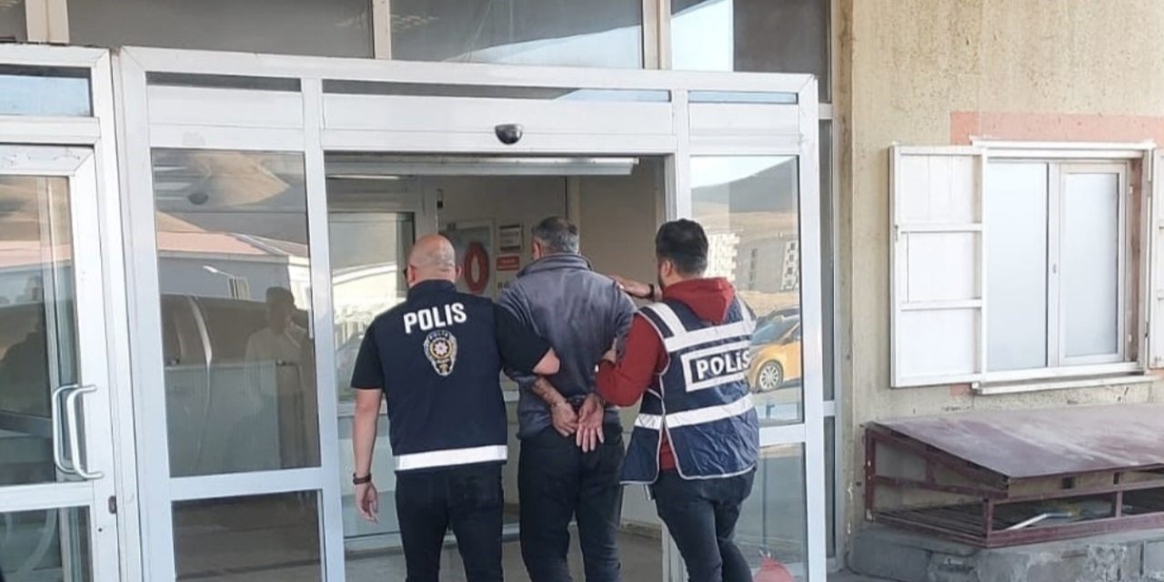 Hakkari’de 50 yıl hapis cezası bulunan şahıs yakalandı