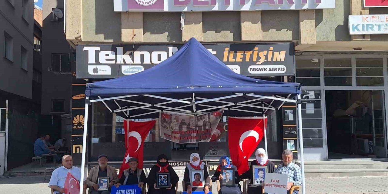 Muş’ta evlat nöbeti 216’ncı haftasında sürüyor