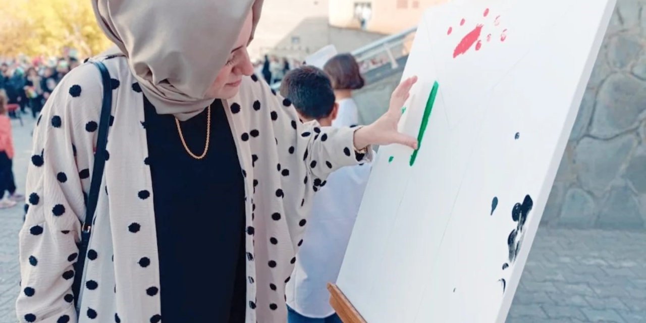 Cengiz Topel İlkokulunda Filistin etkinliği