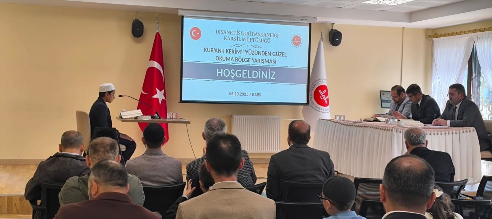 Kur’an-ı Kerim’i Güzel Okuma Yarışması Bölge Finali Kars’ta yapıldı