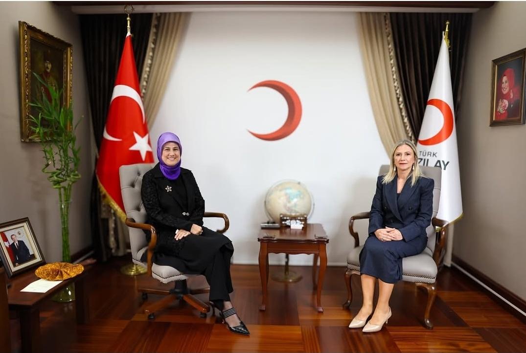 Kızılay Kars İl Başkanı Kübra Hüryurt’tan Genel Başkan Yılmaz’a ziyaret