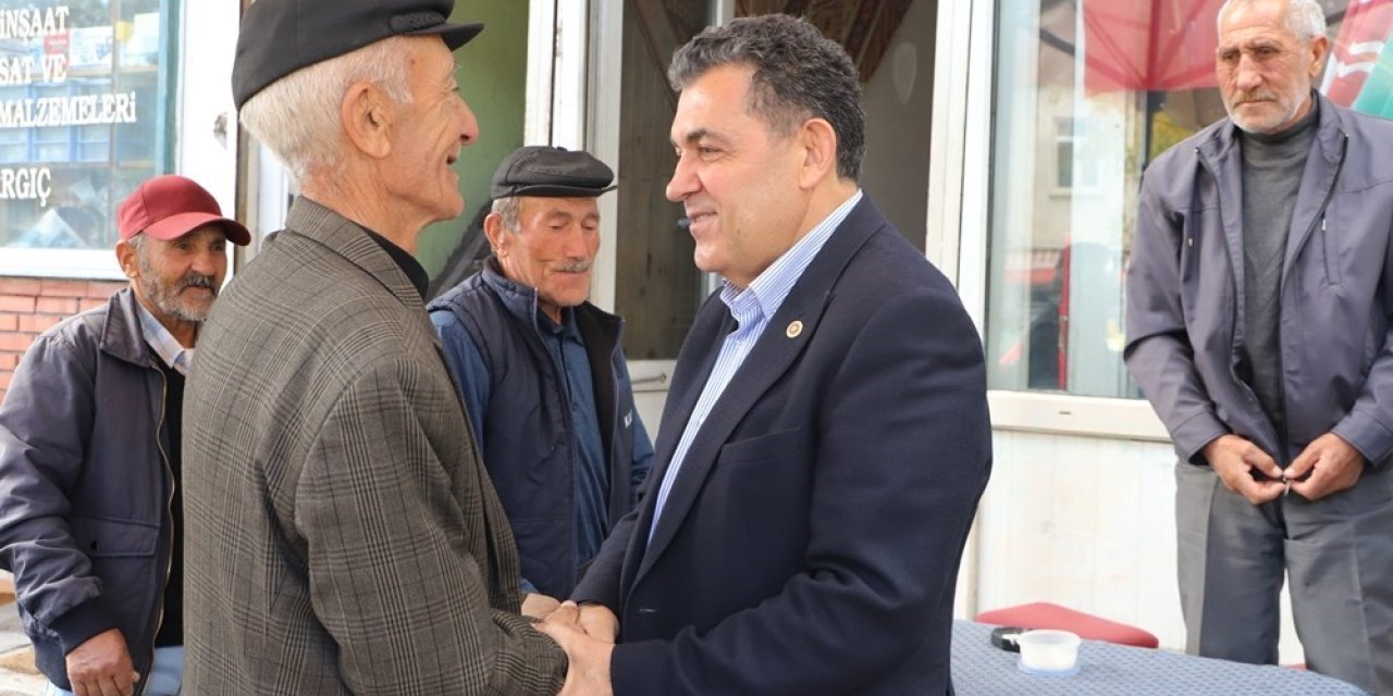 Başkan Demir, CHP Çıldır ilçe binasının açılışını yaptı