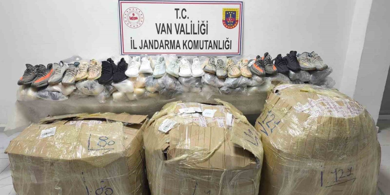 Van’da 2.4 milyon TL değerinde gümrük kaçağı malzeme ele geçirildi