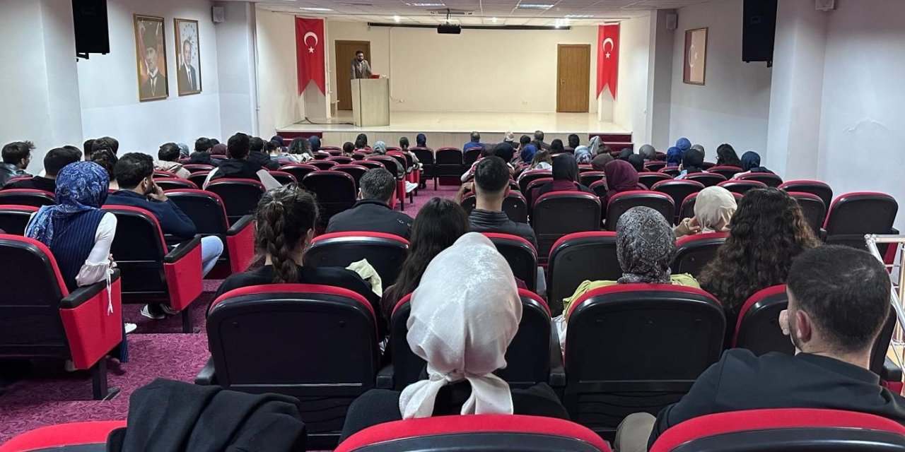 "Damgalanma ve Ruh Sağlığı" söyleşisi gerçekleştirildi