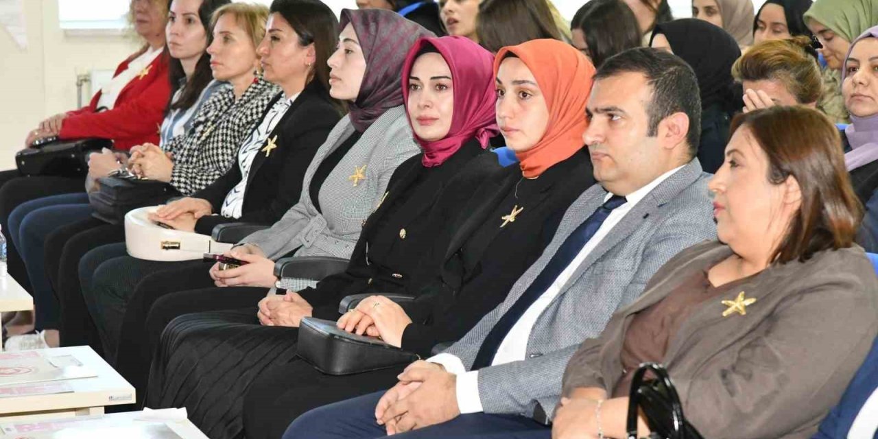 Ardahan’da "Gönül Elçileri ile Koruyucu Aile Farkındalık Toplantısı" düzenlendi