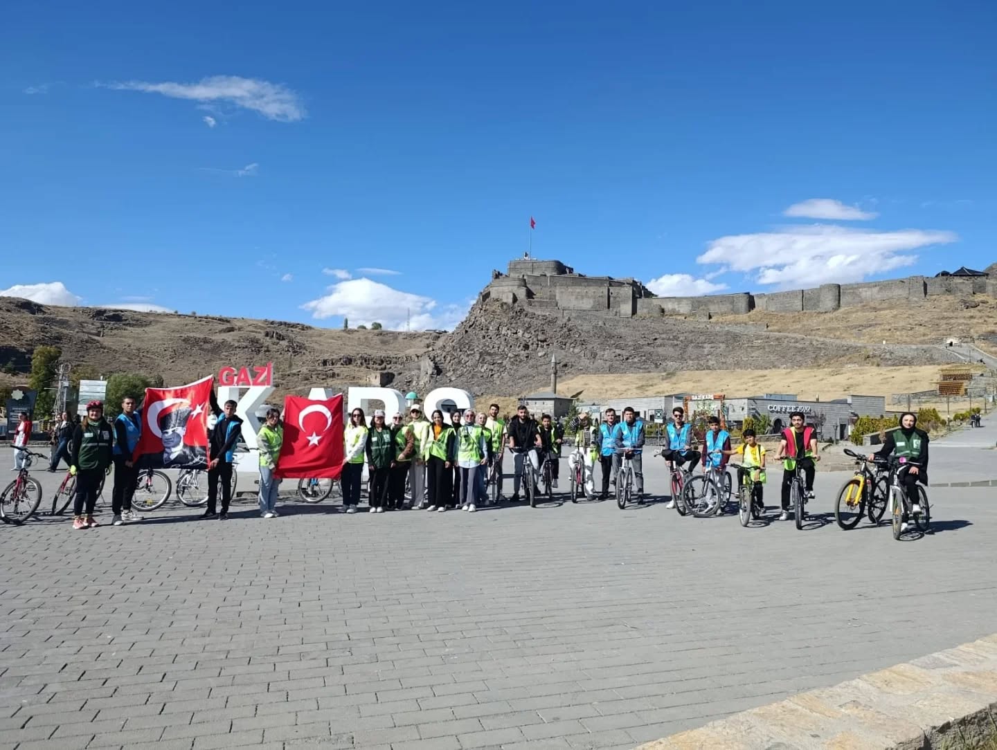 Kars Yeşilay’dan bisiklet turu coşkusu