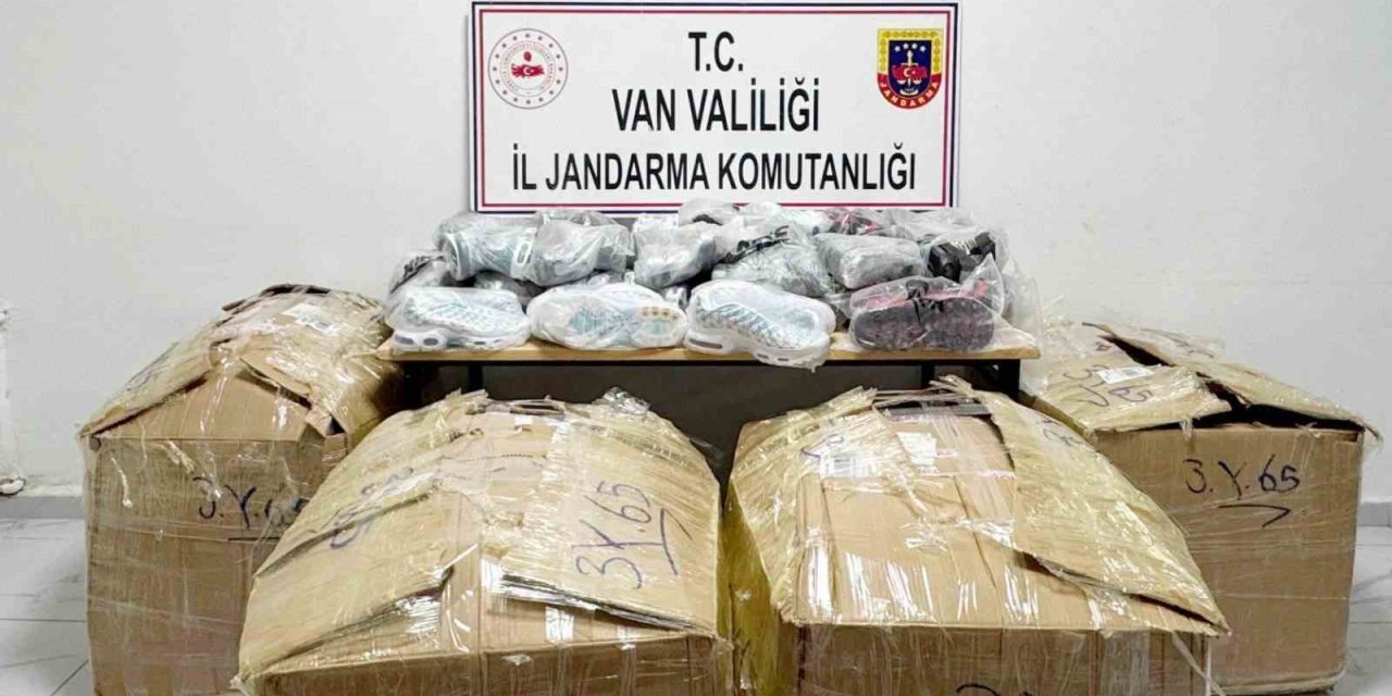 Van’da gümrük kaçağı malzeme ele geçirildi