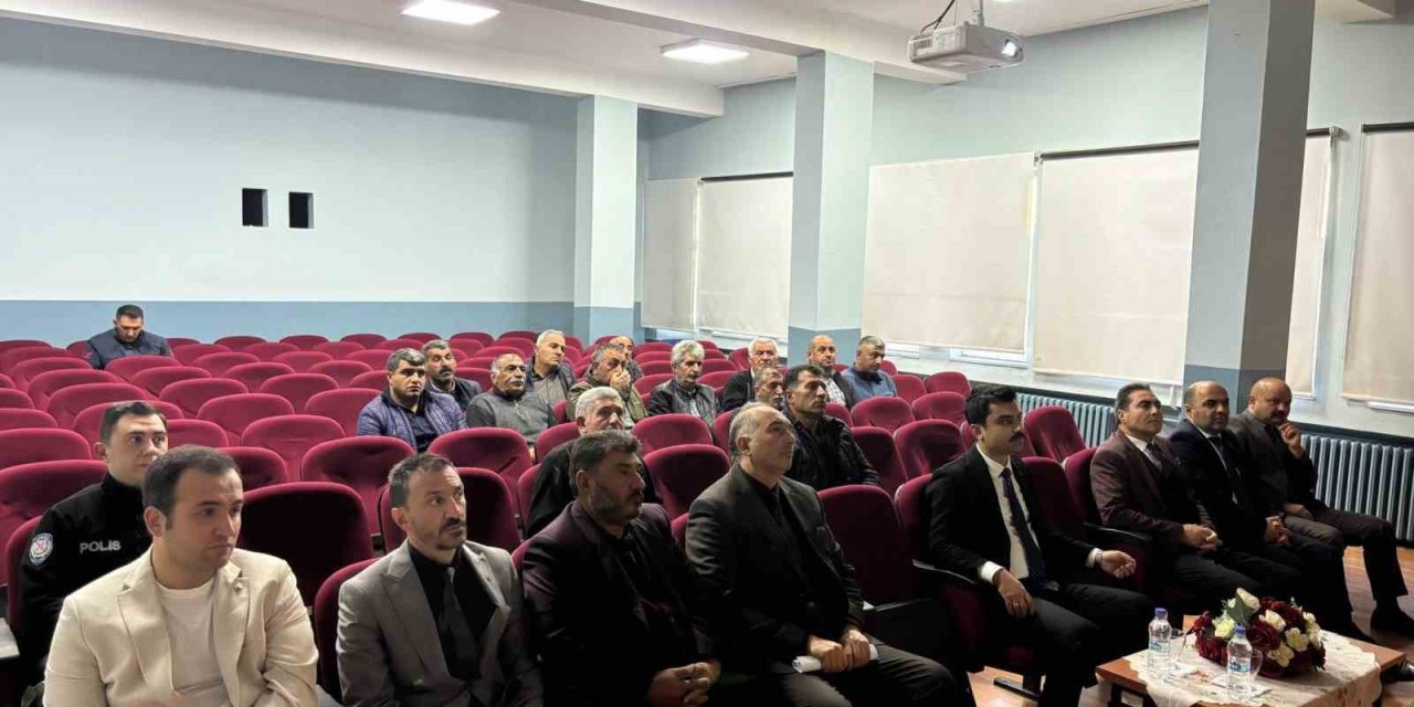 Susuz’da okul servis sürücülerine eğitim verildi