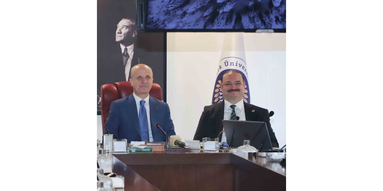 YÖK Başkanı Özvar, akademik açılış için Atatürk Üniversitesine geliyor