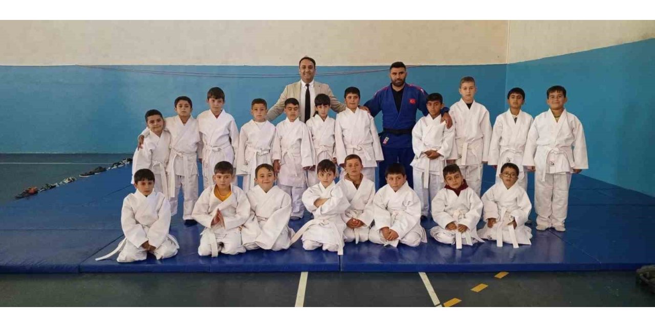 Hınıs’ta judo atağı