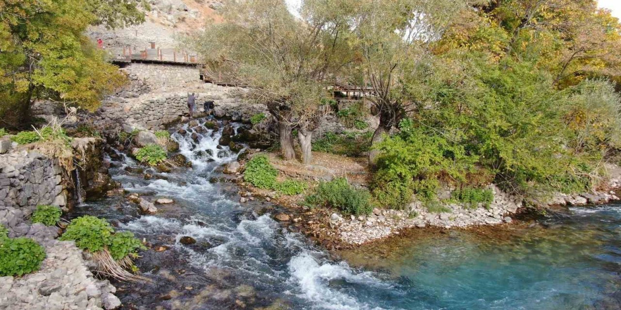 Erzincan İdare Mahkemesi, Munzur Gözelerinin koruma statüsünü düşüren kararı iptal etti