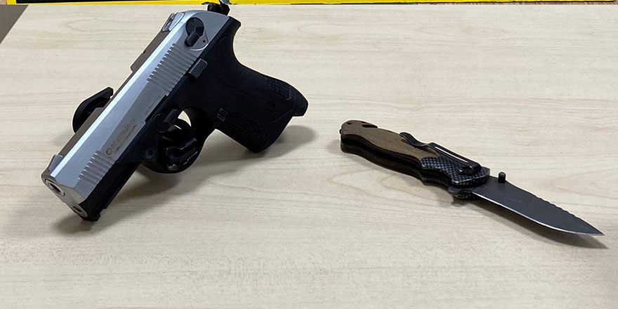 Kars’ta bir ayda silah, bıçak ve kurusıkı tabanca ele geçirildi