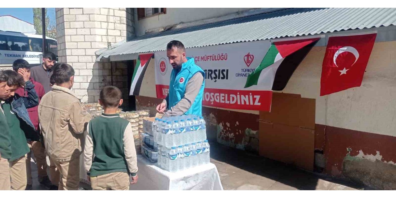 Tekman’da Gazze için hayır çarşısı düzenlendi