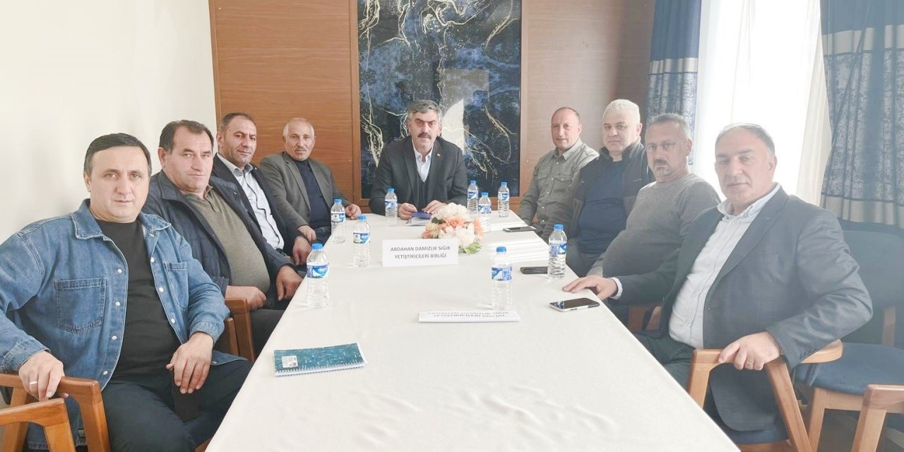 DSYB Başkan adayı Baydar, basınla buluştu