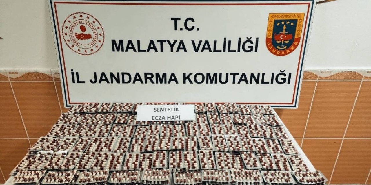 Malatya’da 4 bin 438 adet uyuşturucu hap ele geçirildi