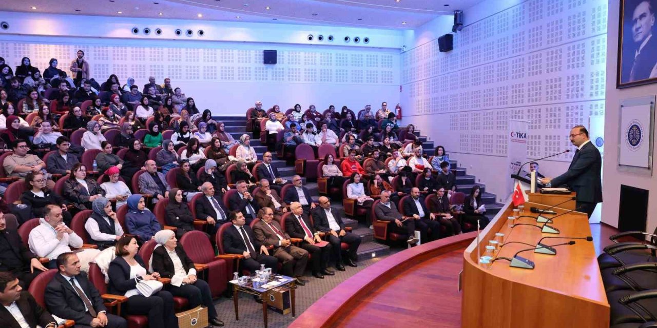 Nizami Gencevî uluslararası sempozyumu Atatürk üniversitesi ev sahipliğinde düzenlendi