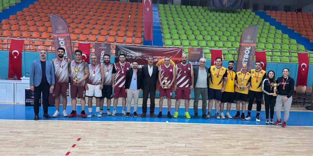 Elazığ Kamu Spor Oyunları tamamlandı