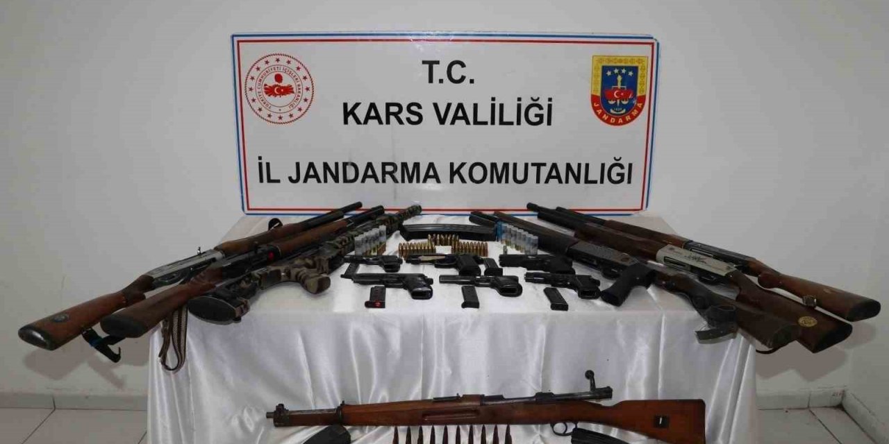 Kars’ta jandarmadan silah operasyonu