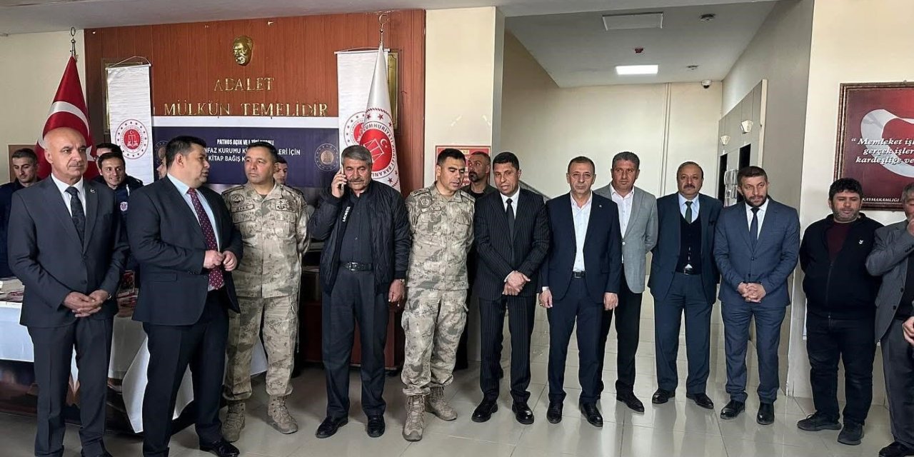 Patnos’ta cezaevi için kitap seferberliği