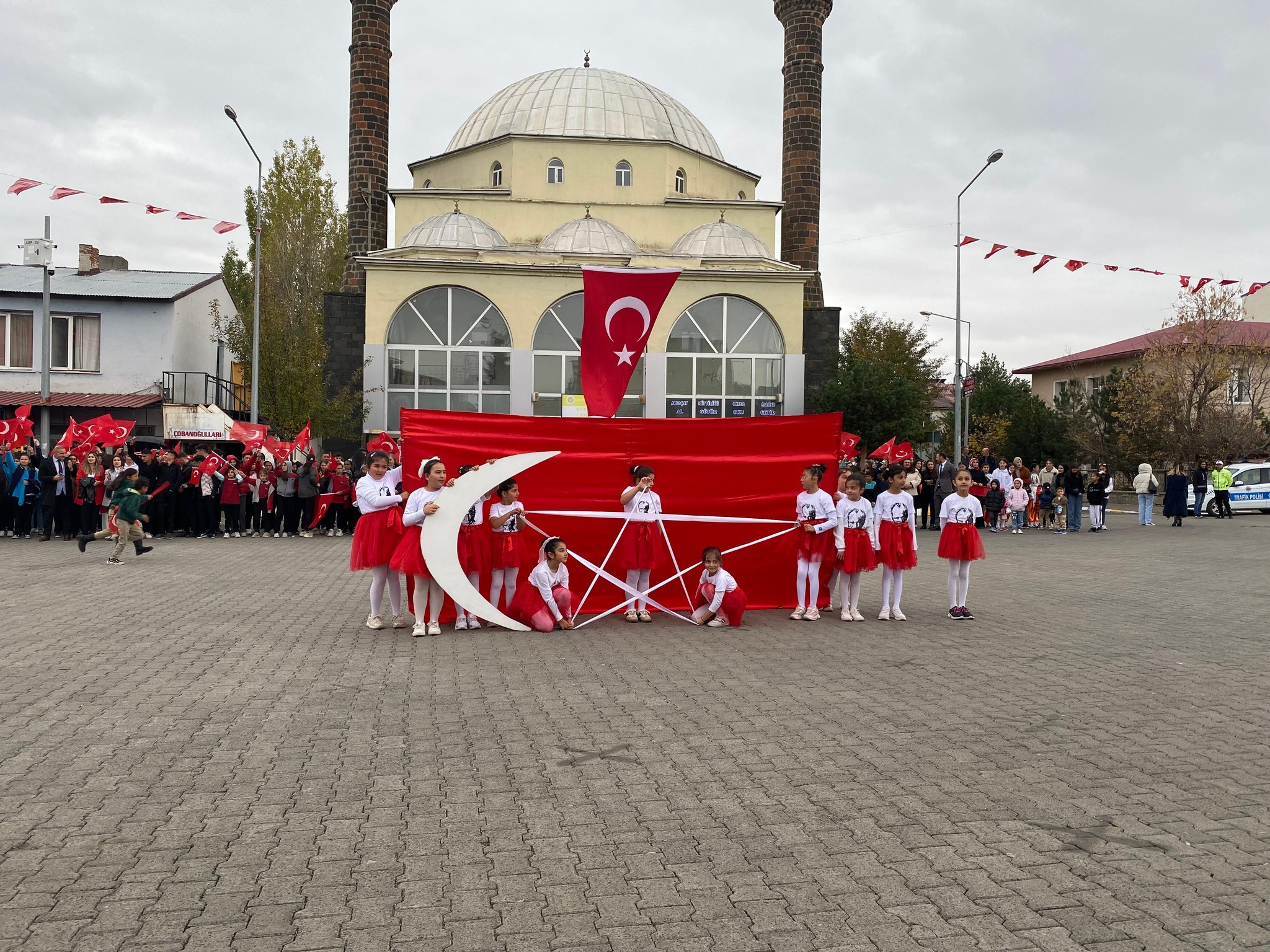 Arpaçay’da Cumhuriyet’in 102’nci yılı coşkuyla kutlandı