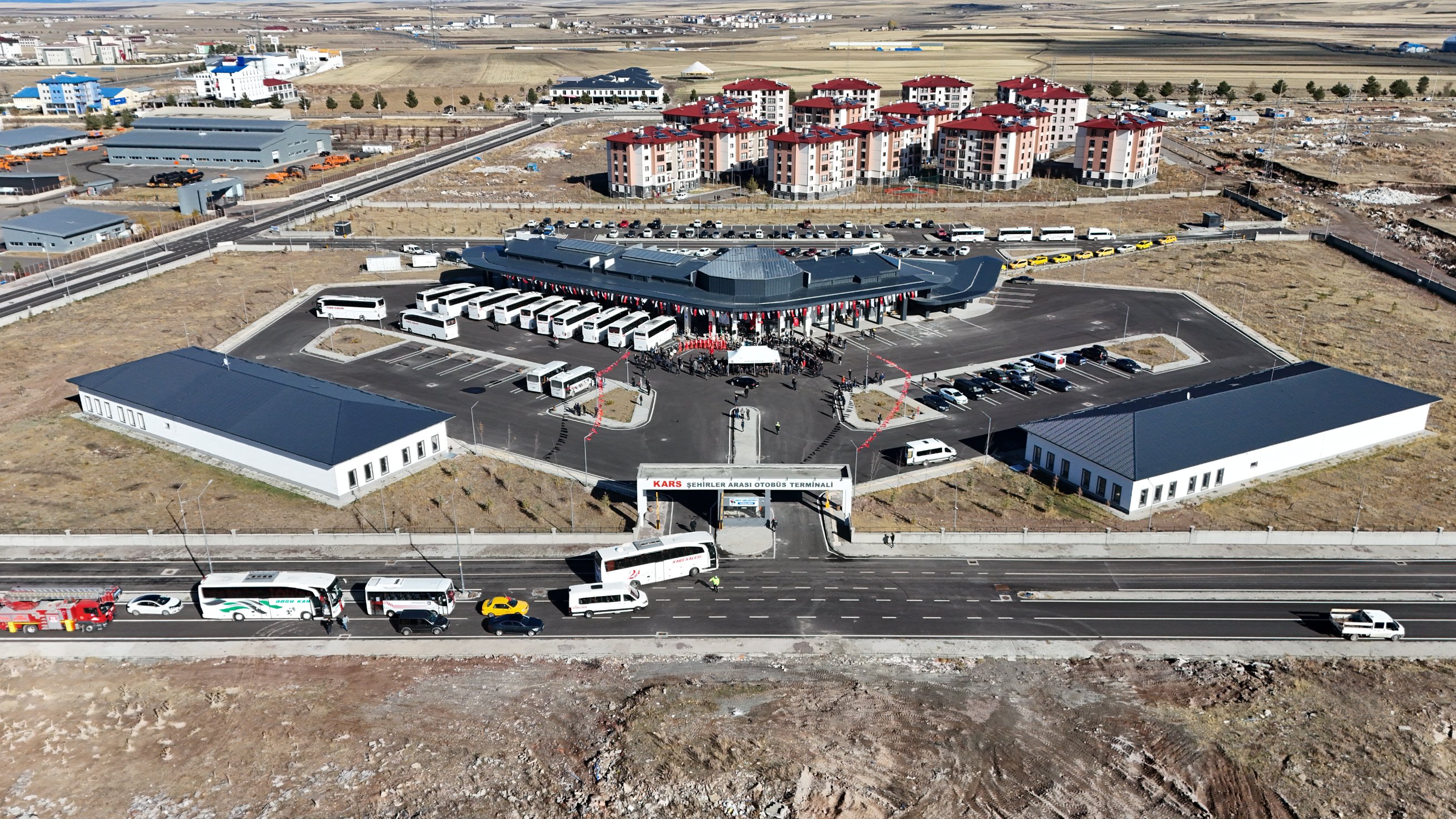Kars’ta yeni Şehirlerarası Otogar hizmete açıldı