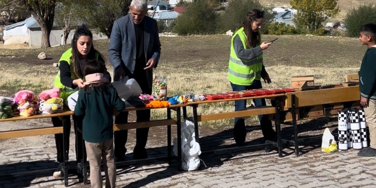 Muş’ta gönüllü kadınlardan anlamlı etkinlik