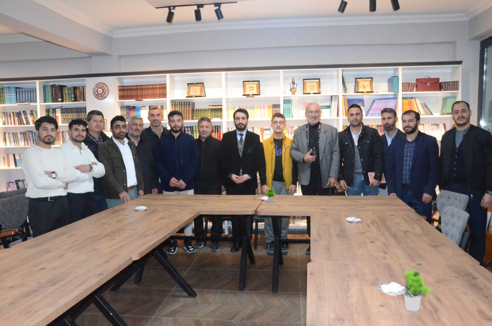 Kars’ta “Şark fatihi yetimler babası Kazım Karabekir Paşa" konulu söyleşi düzenlendi