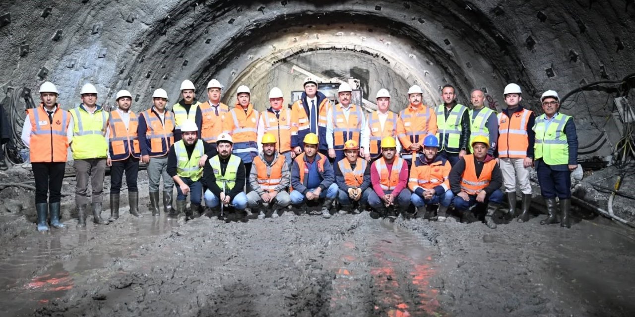 Kop Dağı Tünelinde, 2027 yılında ışık görülmesi hedefleniyor