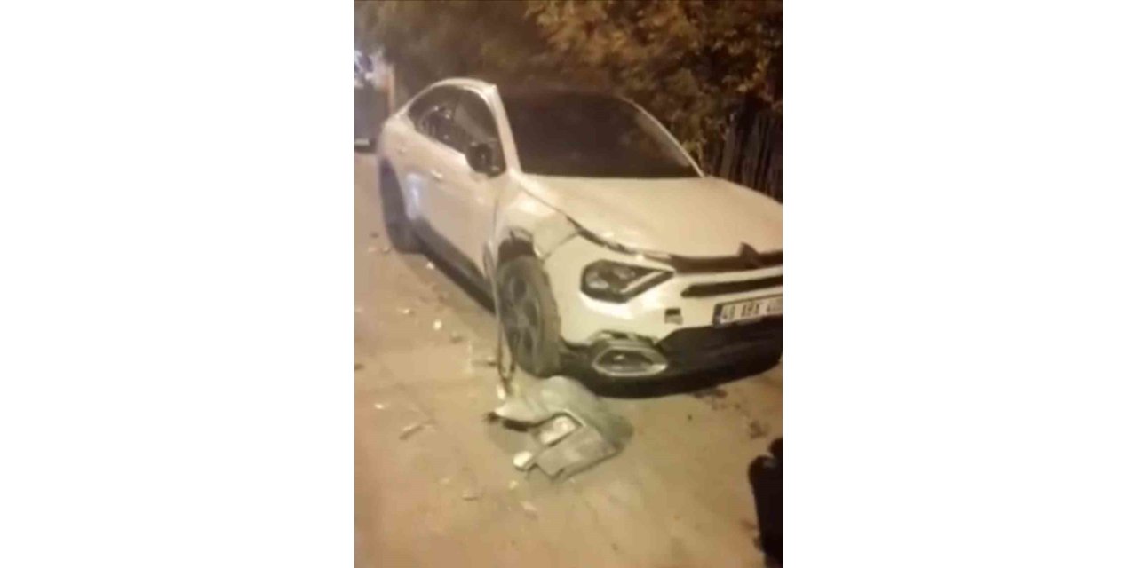 Muş’ta alkollü sürücü 5 araca çarparak kaçtı