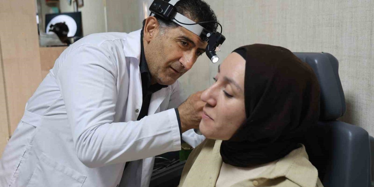 KBB Uzmanı Özbay: "Mevsim geçişlerinde üst solunum yolu enfeksiyonları diğer mevsimlere göre biraz daha sık görülmektedir"