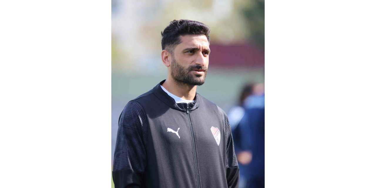 Elazığsporlu Maksut’un annesi hayatını kaybetti