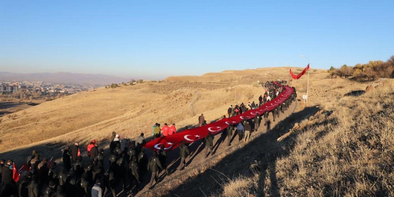 Erzurum tarihine yürüyor