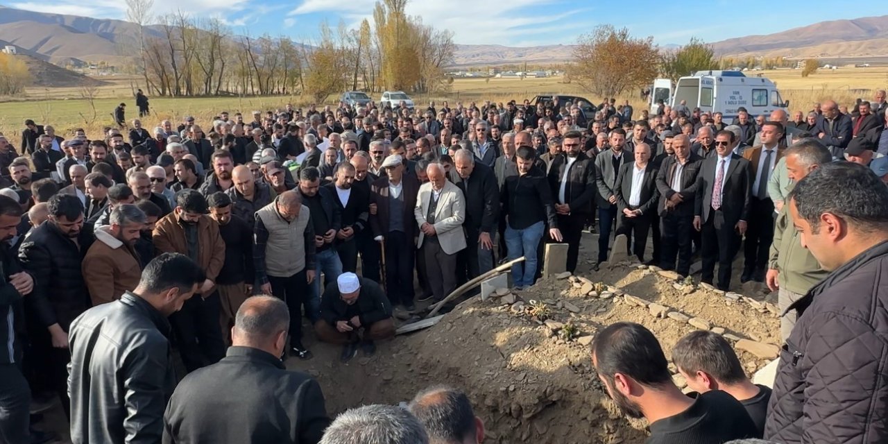 Van’daki feci kazada ölü sayısı 4’e yükseldi