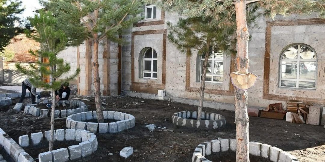 Patnos Belediyesi hizmette hız kesmiyor