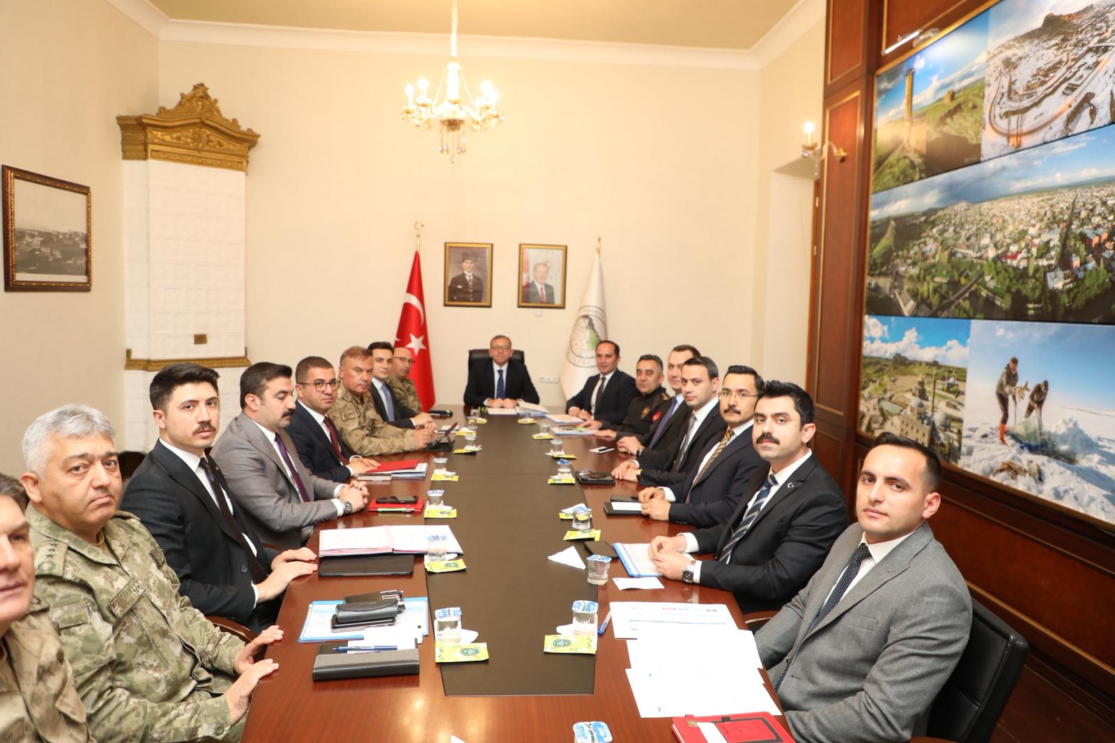 Kars’ta asayiş ve güvenlik toplantısı yapıldı