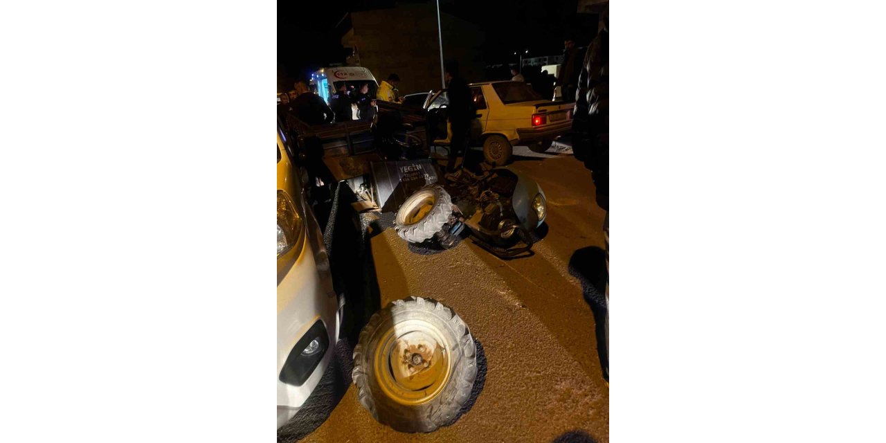 Elazığ’da otomobil ile patpat motoru çarpıştı: 3 yaralı