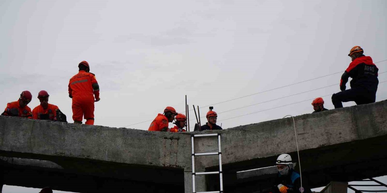 Erzincan’da Deprem Tatbikatı gerçekleştirildi