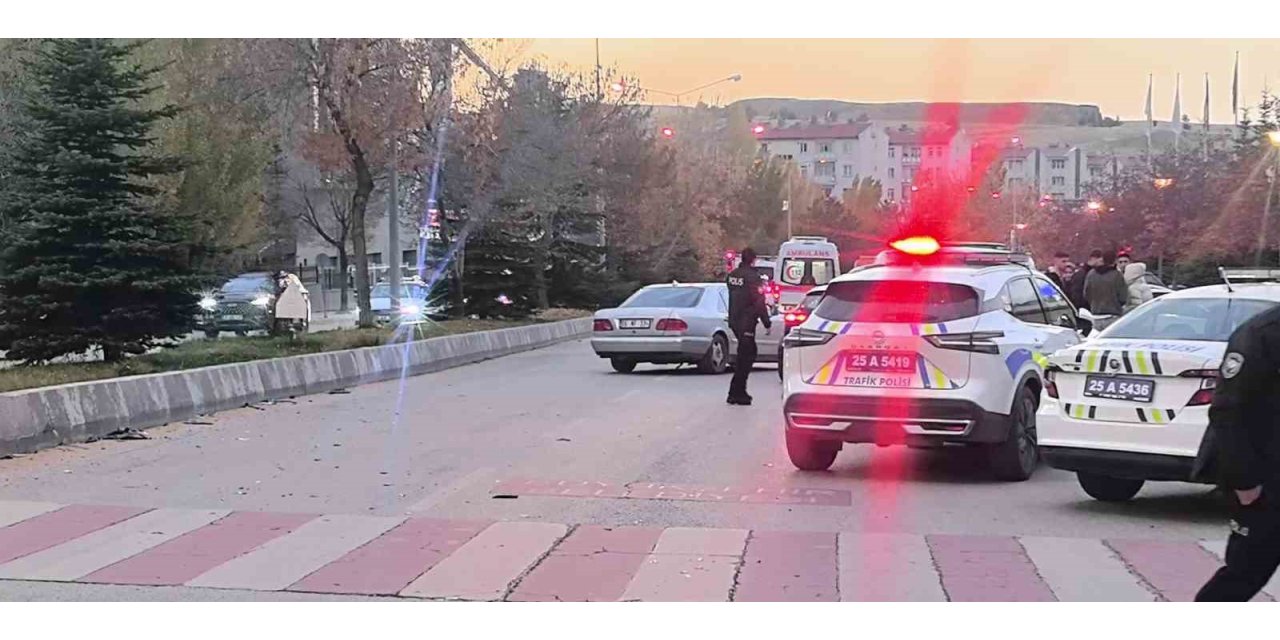 Erzurum’da iki otomobil çarpıştı: 3 yaralı