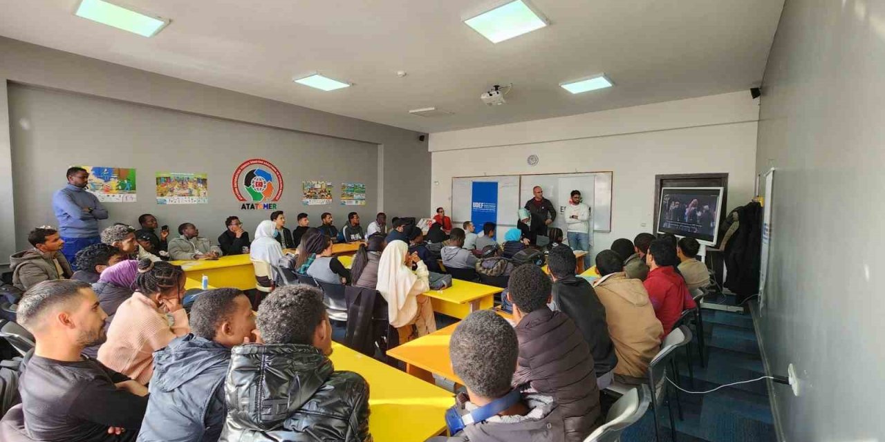 Bidünya öğrenci Erzurum’da