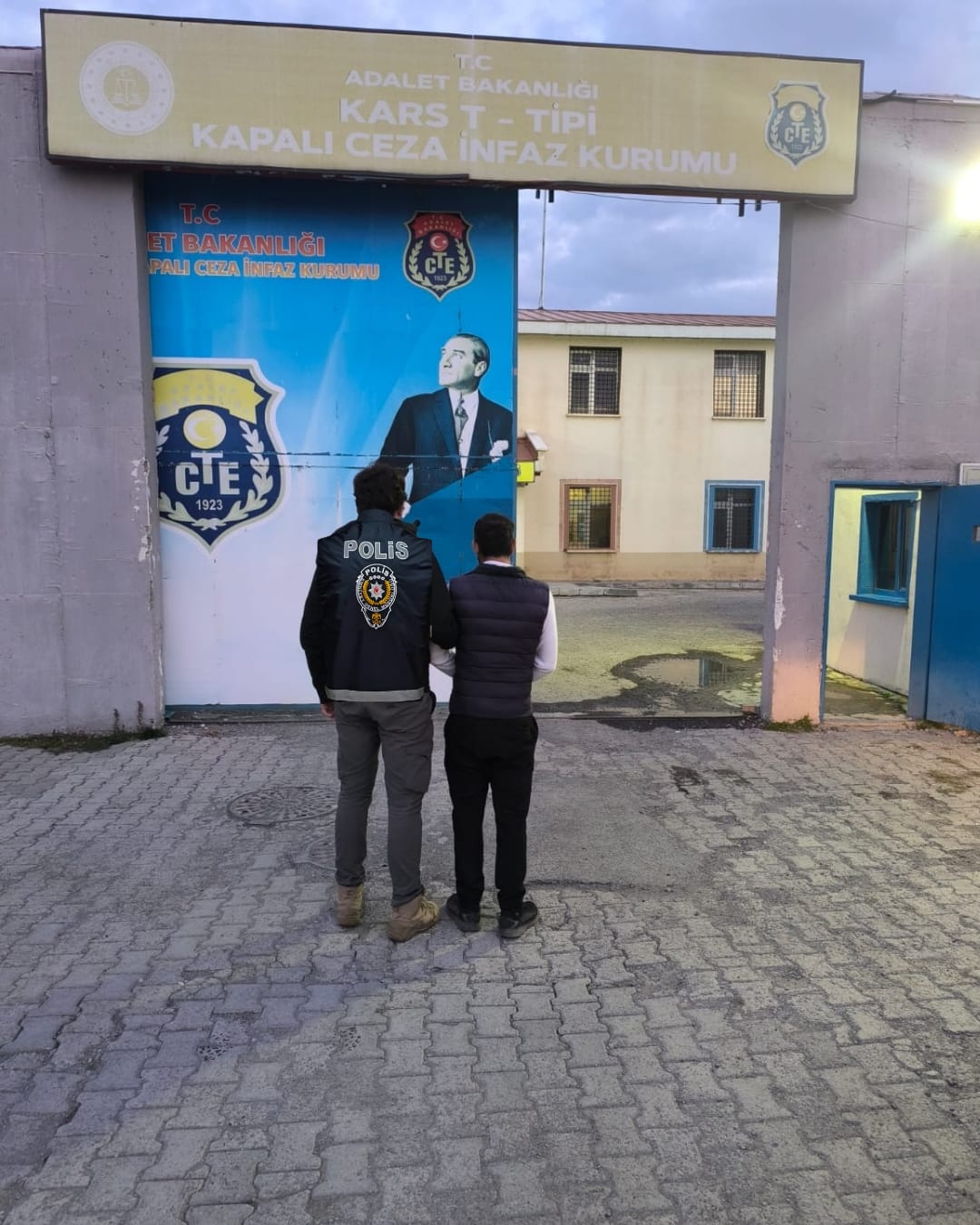 Kars’ta uyuşturucu operasyonu: 1 tutuklama