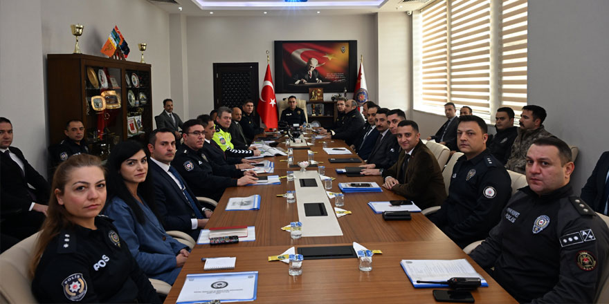 Kars'ın huzur ve güvenliği ele alındı