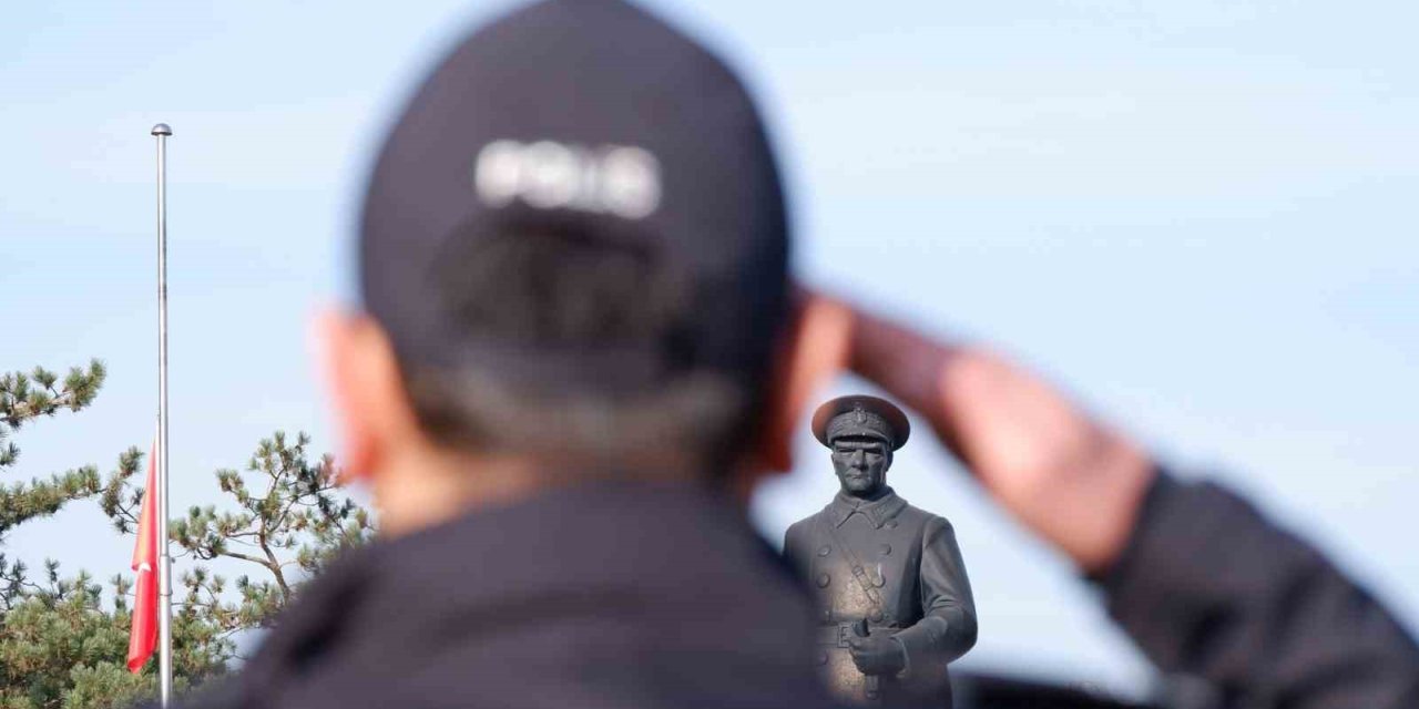 Erzurum’da 10 Kasım’da Atatürk saygıyla anıldı