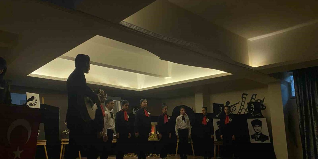 Ağrı’da 10 Kasım Atatürk’ü anma töreni düzenlendi