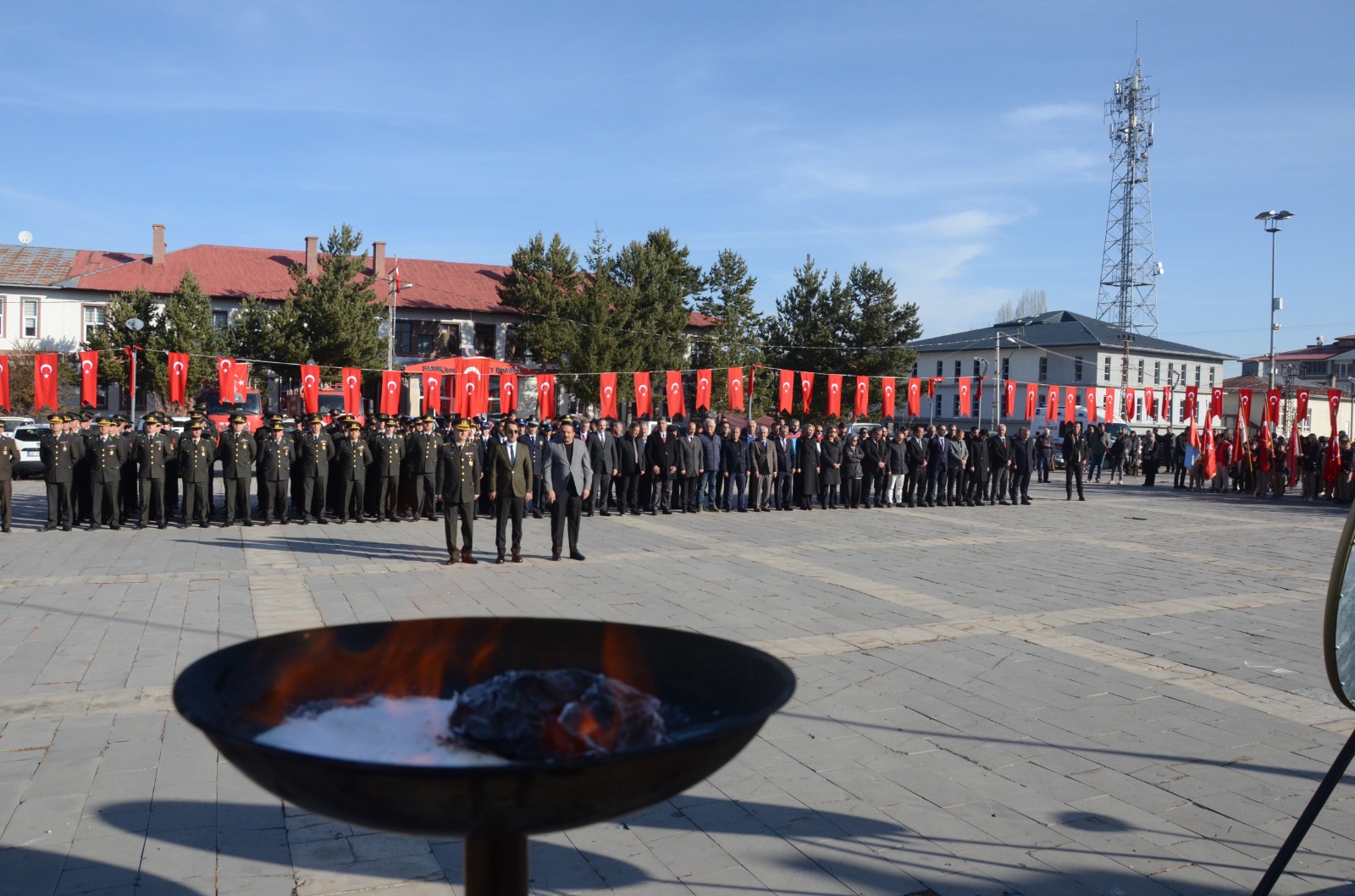 Sarıkamış'ta Atatürk 87’nci ölüm yıldönümünde anıldı