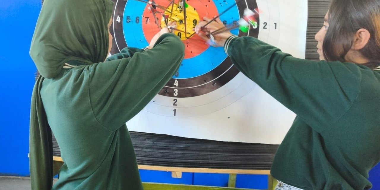 Korkut’ta okçuluk antrenmanları yoğun katılımla sürüyor