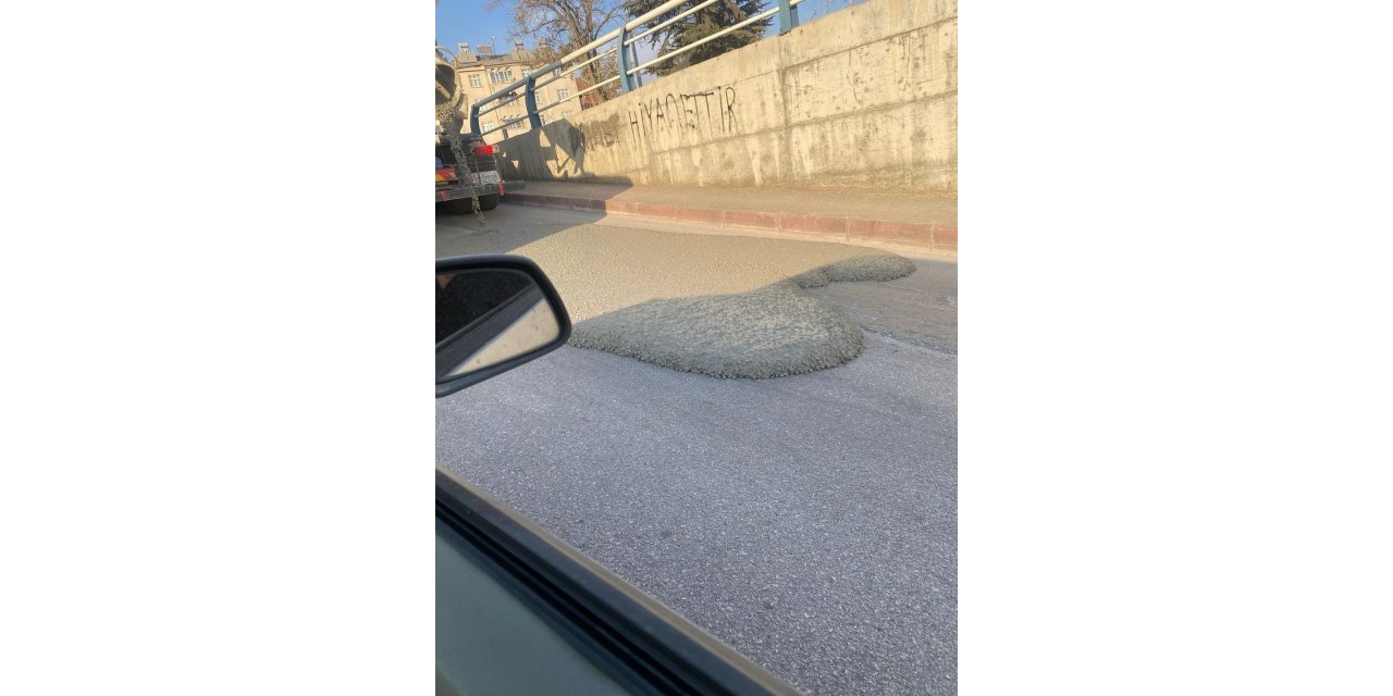 Elazığ’da yola beton döken miksere 668 bin lira ceza kesildi