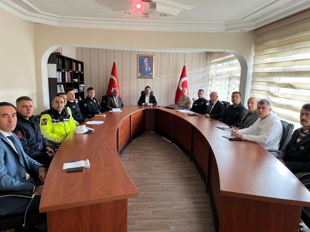 Susuz’da kış tedbirleri toplantısı yapıldı