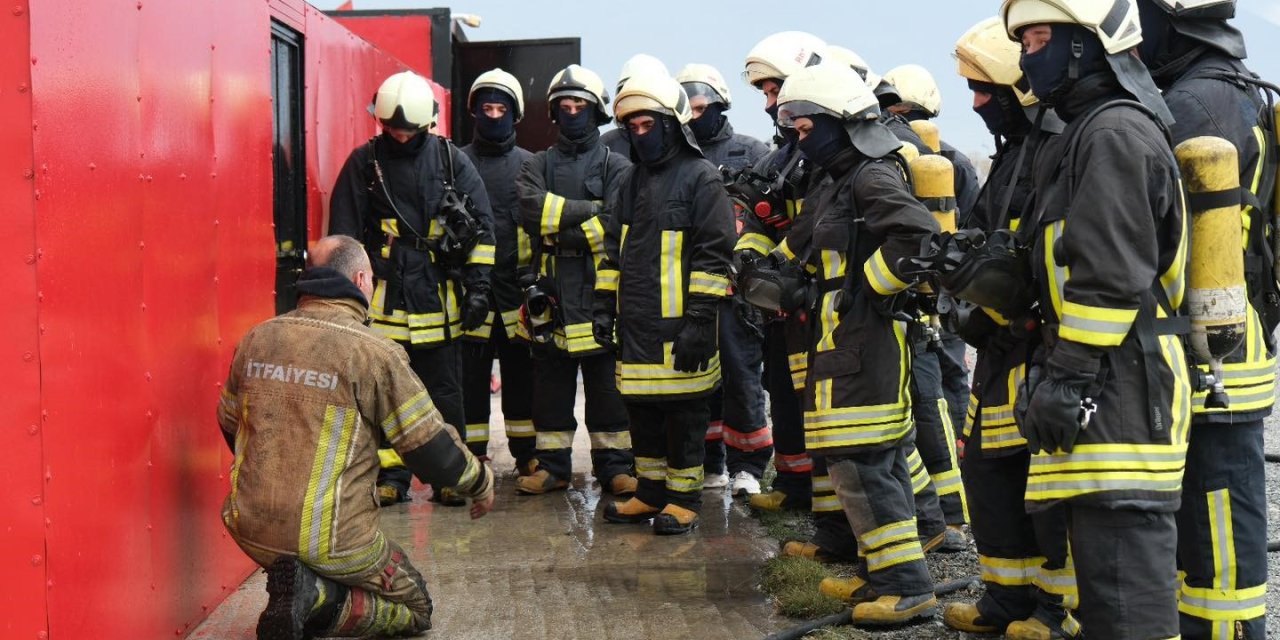 EBYÜ Üzümlü MYO öğrencilerine uygulamalı temel itfaiyecilik eğitimi
